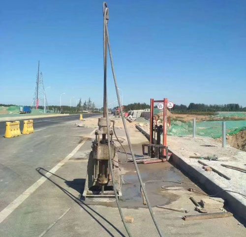 石河子乡公路高聚物注浆加固